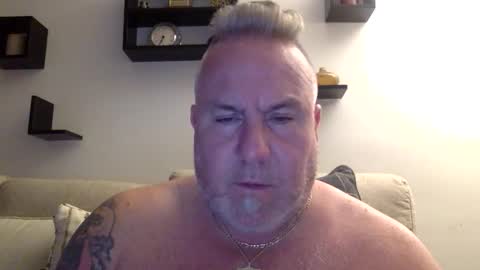 banana5289 online show from April 21, 1:42 am