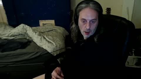 bangintoleather online show from April 30, 2:18 am