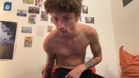 baptisteriviere online show from September 30, 10:13 pm