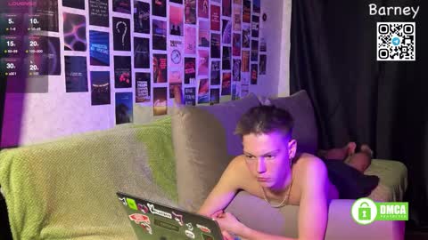 Snapshot of barney_kevin chatting on September 18, 3:25 pm Fansly Barney and Kevin T online show from September 18, 3:25 pm