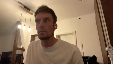 basst23 online show from January 3, 11:44 pm