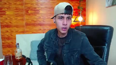 Bastian online show from December 4, 3:15 am