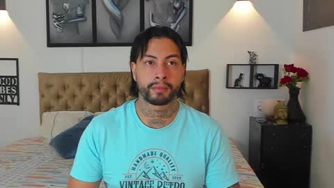 Snapshot of bastian_jones1 chatting on October 7, 7:01 am bastian_jones1 online show from October 7, 7:01 am