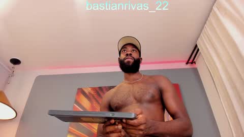 Snapshot of bastianrivas chatting on February 6, 11:54 am Bastian. online show from February 6, 11:54 am