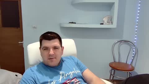 Snapshot of basystem8 chatting on February 15, 9:27 am BASY online show from February 15, 9:27 am