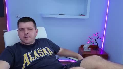 Snapshot of basystem8 chatting on September 18, 1:57 pm BASY online show from September 18, 1:57 pm