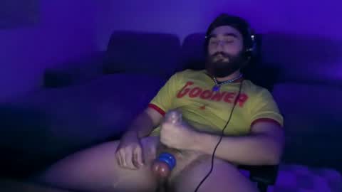 batorboy_2324 online show from July 3, 5:13 am