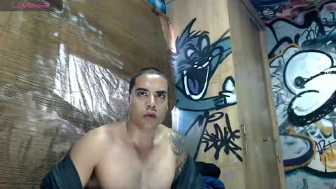 Justin online show from April 23, 8:00 pm