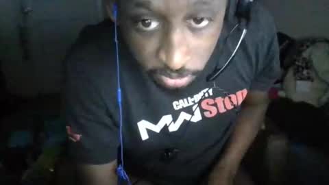 rocker n queen online show from December 15, 12:38 pm