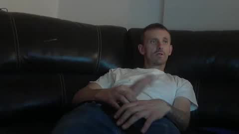 curious1 online show from May 15, 4:42 am