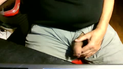 Snapshot of bearacuda555 chatting on October 4, 9:52 pm Bruno online show from October 4, 9:52 pm