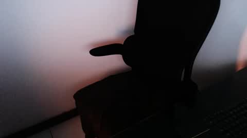 Snapshot of beard_top_guy chatting on October 14, 8:27 pm Beard Guy online show from October 14, 8:27 pm