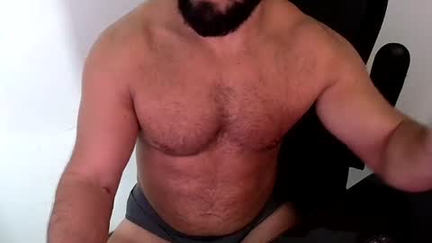 Beard Guy online show from July 22, 3:37 pm