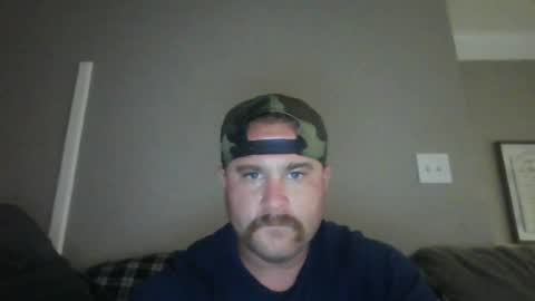 bearded4urpleasure online show from June 17, 1:29 am