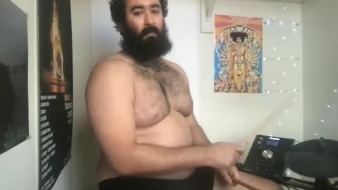 bearded_drummer online show from February 18, 12:15 am