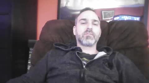 Snapshot of beardedambition chatting on February 14, 2:44 pm beardedambition online show from February 14, 2:44 pm