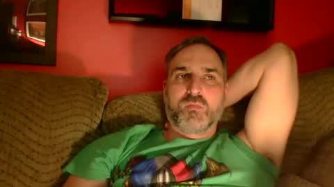 beardedambition online show from June 10, 12:45 am
