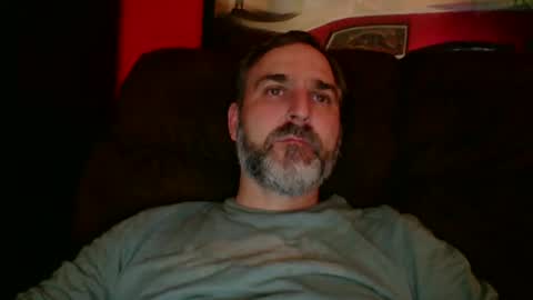 Snapshot of beardedambition chatting on September 10, 1:26 am beardedambition online show from September 10, 1:26 am