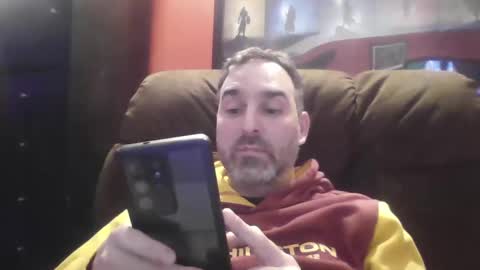 Snapshot of beardedambition chatting on February 10, 11:02 pm beardedambition online show from February 10, 11:02 pm