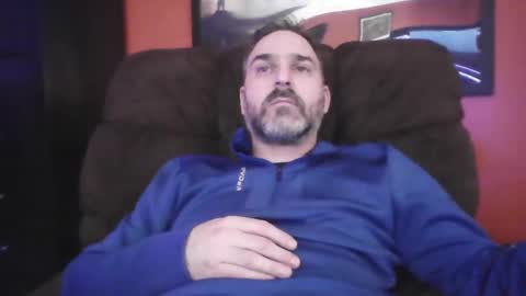 Snapshot of beardedambition chatting on January 28, 10:34 pm beardedambition online show from January 28, 10:34 pm