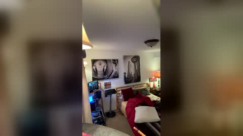 bearmeat4you online show from December 14, 5:25 am