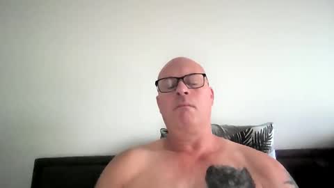 beatsboy87 online show from February 7, 9:58 pm