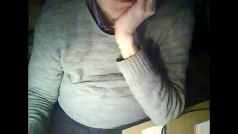 Snapshot of bekklove1 chatting on February 18, 5:11 pm bekklove1 online show from February 18, 5:11 pm