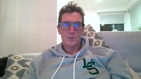 SexFriendFrance online show from November 29, 7:38 pm