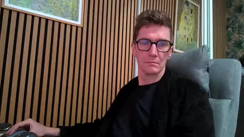 SexFriendFrance online show from March 11, 8:32 am