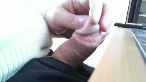 Snapshot of belgianfatcock chatting on January 30, 3:19 pm belgianfatcock online show from January 30, 3:19 pm