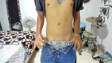 Ben online show from October 28, 3:53 am