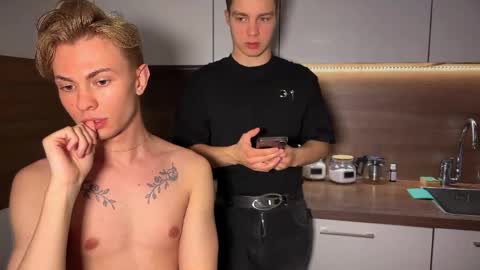 ben_harmon online show from April 23, 3:58 pm