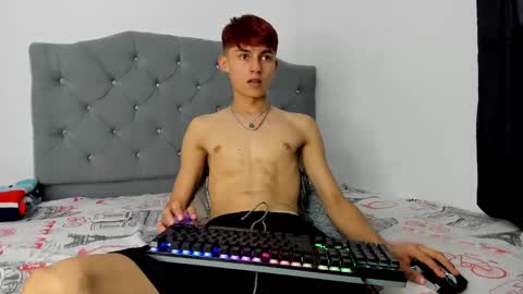 Snapshot of benavides_anthony chatting on February 11, 9:35 pm Anthony online show from February 11, 9:35 pm