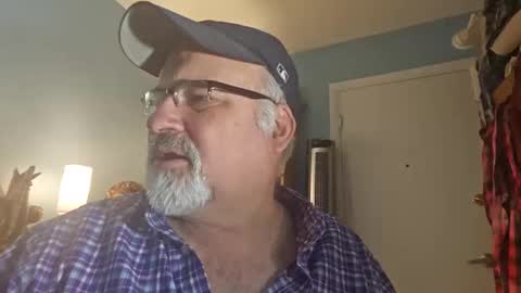 Bendavewill online show from May 20, 5:58 am