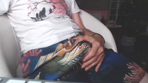 benijamin online show from July 6, 9:26 pm