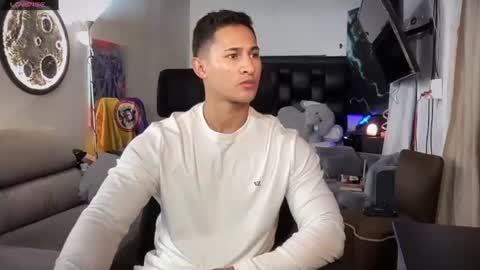 benjamincooperk online show from July 25, 9:50 am