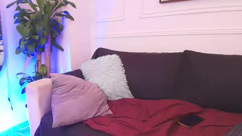 Snapshot of bennett_alejoo chatting on October 14, 8:38 pm bennett_alejoo online show from October 14, 8:38 pm