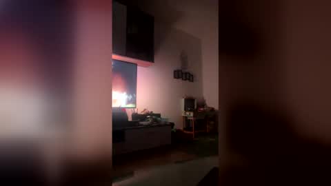 bennizumbe90 online show from May 11, 7:22 pm