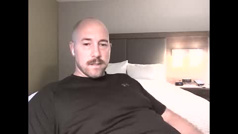 bensoncarverd online show from May 27, 1:57 am