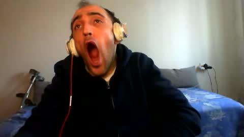 bentish online show from March 29, 3:12 pm