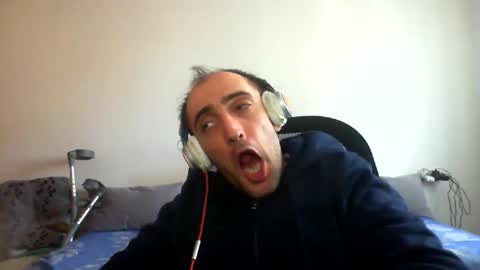 bentish online show from January 19, 9:44 am