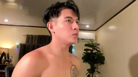 Snapshot of bentlyfuck chatting on September 11, 4:17 pm bentlyfuck online show from September 11, 4:17 pm