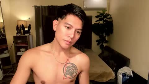 Snapshot of bentlyfuck chatting on September 22, 11:37 pm bentlyfuck online show from September 22, 11:37 pm