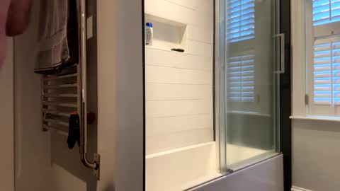 benz10001 online show from January 16, 1:14 pm