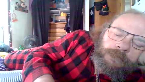 bergeeric1970 online show from February 27, 4:06 pm