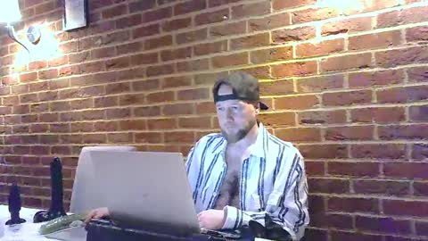 BerkshireB online show from December 17, 4:22 pm