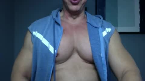 Snapshot of bgdkmuscleguy chatting on December 28, 6:08 pm BGDKMUSCLEGUY - SELECTED BY CHATURBATE AS A TOP BROADCASTER FOR 2023 online show from December 28, 6:08 pm