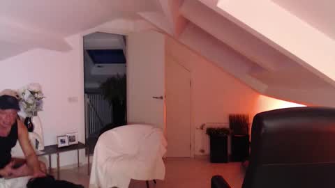 Bickel online show from November 9, 6:06 am