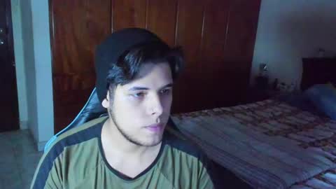 Snapshot of big_cockjughead chatting on October 3, 9:31 pm Logan Sprouse online show from October 3, 9:31 pm