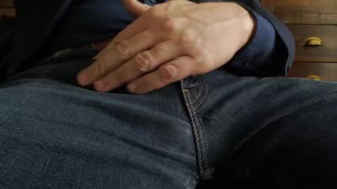 Snapshot of big_hard_zaddy chatting on February 18, 9:42 pm Stephen online show from February 18, 9:42 pm